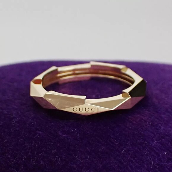 GUCCI Logo Link To Studded Ring Au750 (18K) Size 22 Yellow Gold Italy 25RK868 - Picture 1 of 13